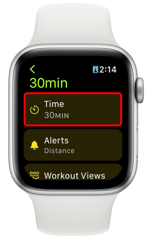 From here, you can make customizations to your workout, enable or disable alerts, or change the way you view your workout on the Apple Watch.
